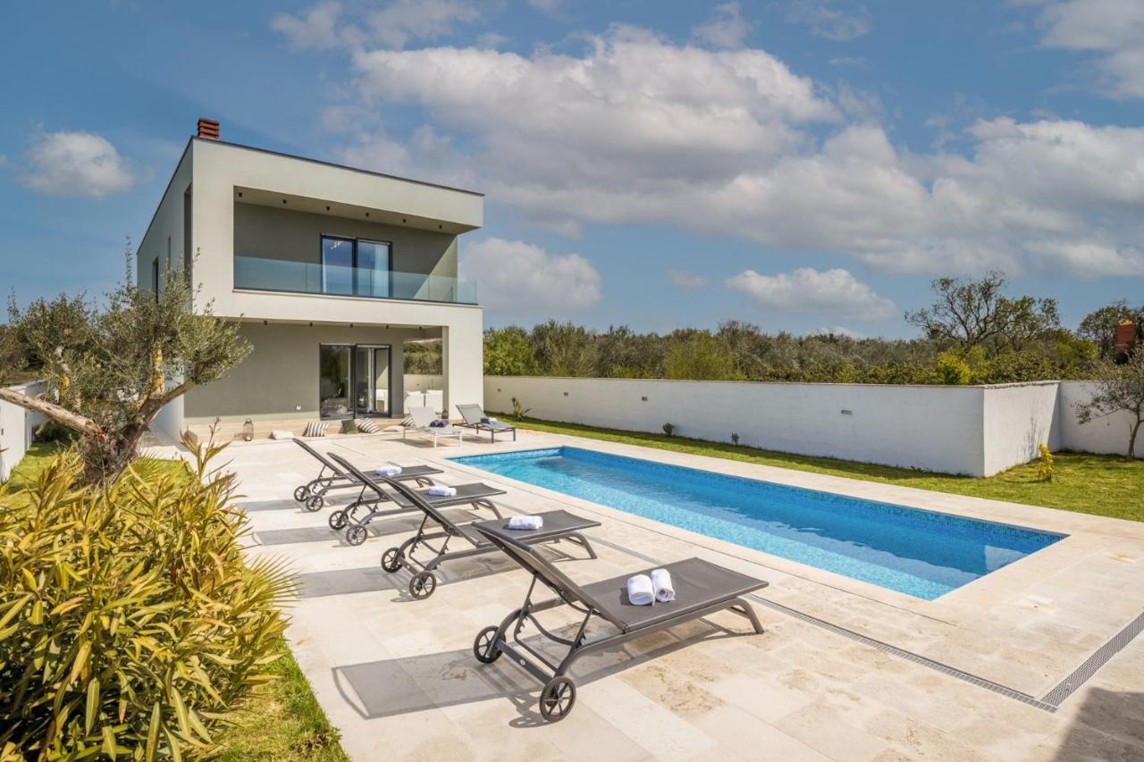 Villa Dunja Medulin Bagian luar foto