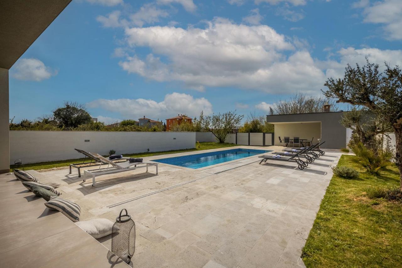 Villa Dunja Medulin Bagian luar foto