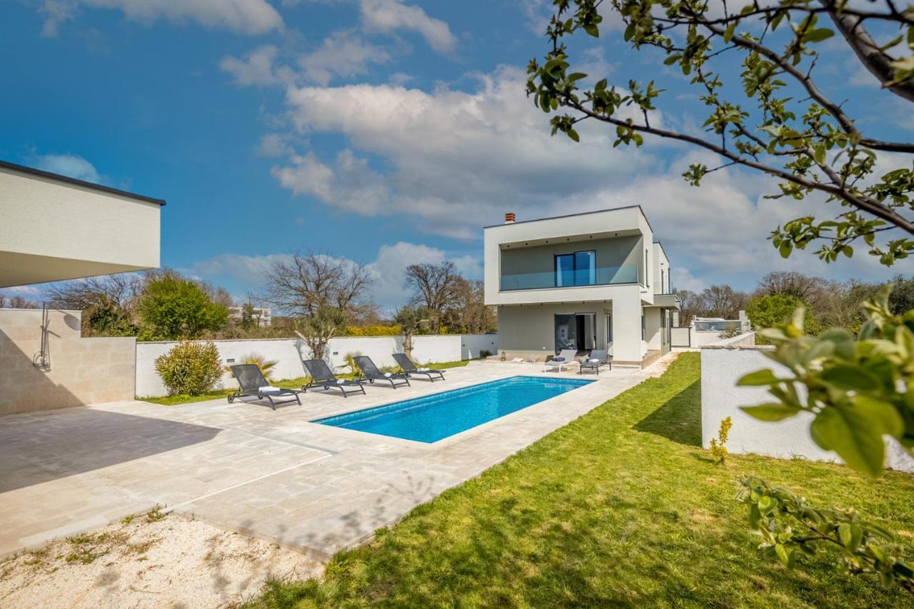 Villa Dunja Medulin Bagian luar foto